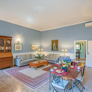 Ca' Grassi 1 Venetian Apartment