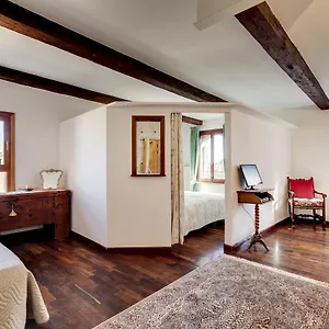 Ca' Badoer East Apartment